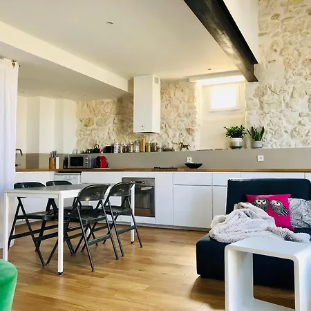 Joli Duplex Avec Terrasse *
